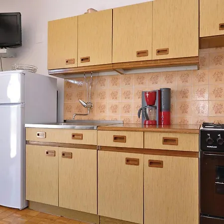 Apartment Awesome Apartment In Starigrad Paklenica